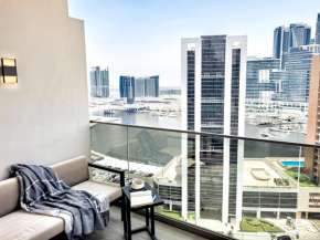 Select Stay-Cozy Studio in MAG 318 with Canal View